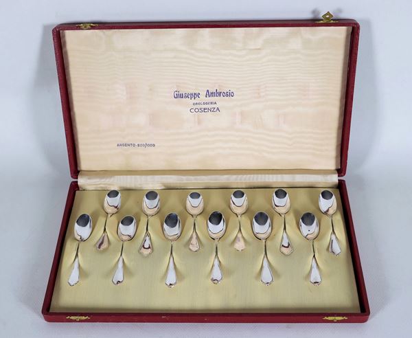 Lot of twelve silver coffee spoons, gr. 100