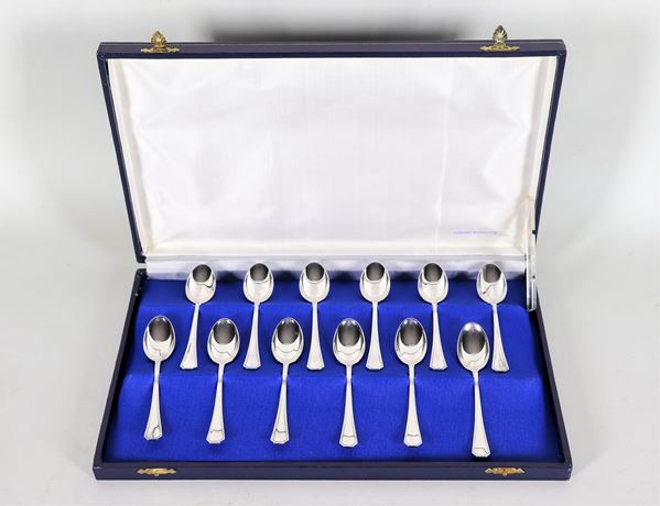Lot of twelve silver coffee spoons, gr. 190