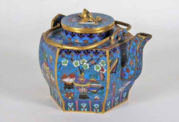 Ancient small Chinese hexagonal teapot in cloisonné enamel, with polychrome decorations on a light blue background, gilt bronze handle