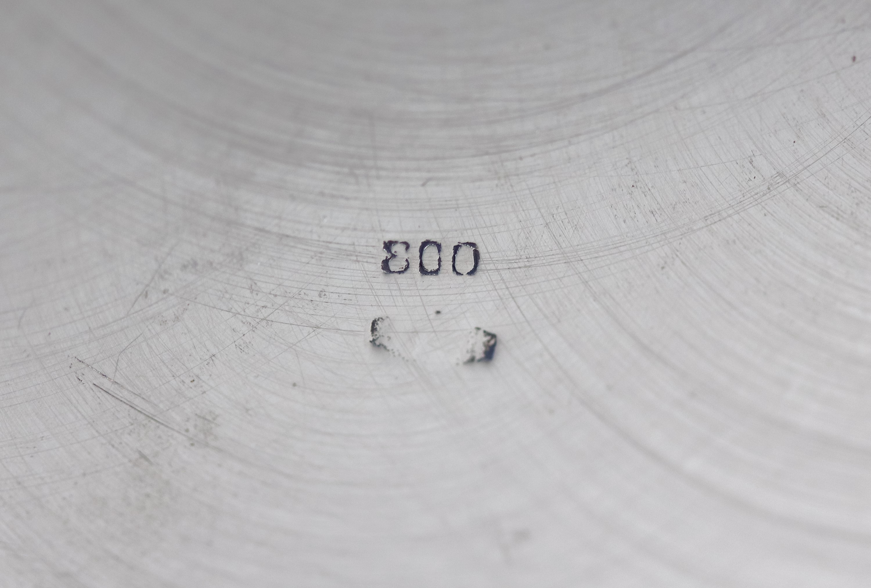 Lotto di dodici coppette lavamani in argento, con bordi cesellati a palmette neoclassiche, gr. 11...