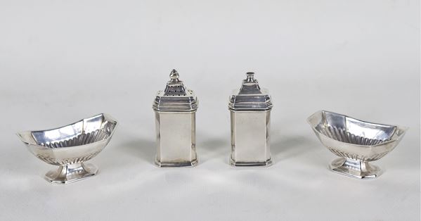 Lot of four silver salt shakers, two shaped like boats and two shaped like octagonal vials, gr. 110
