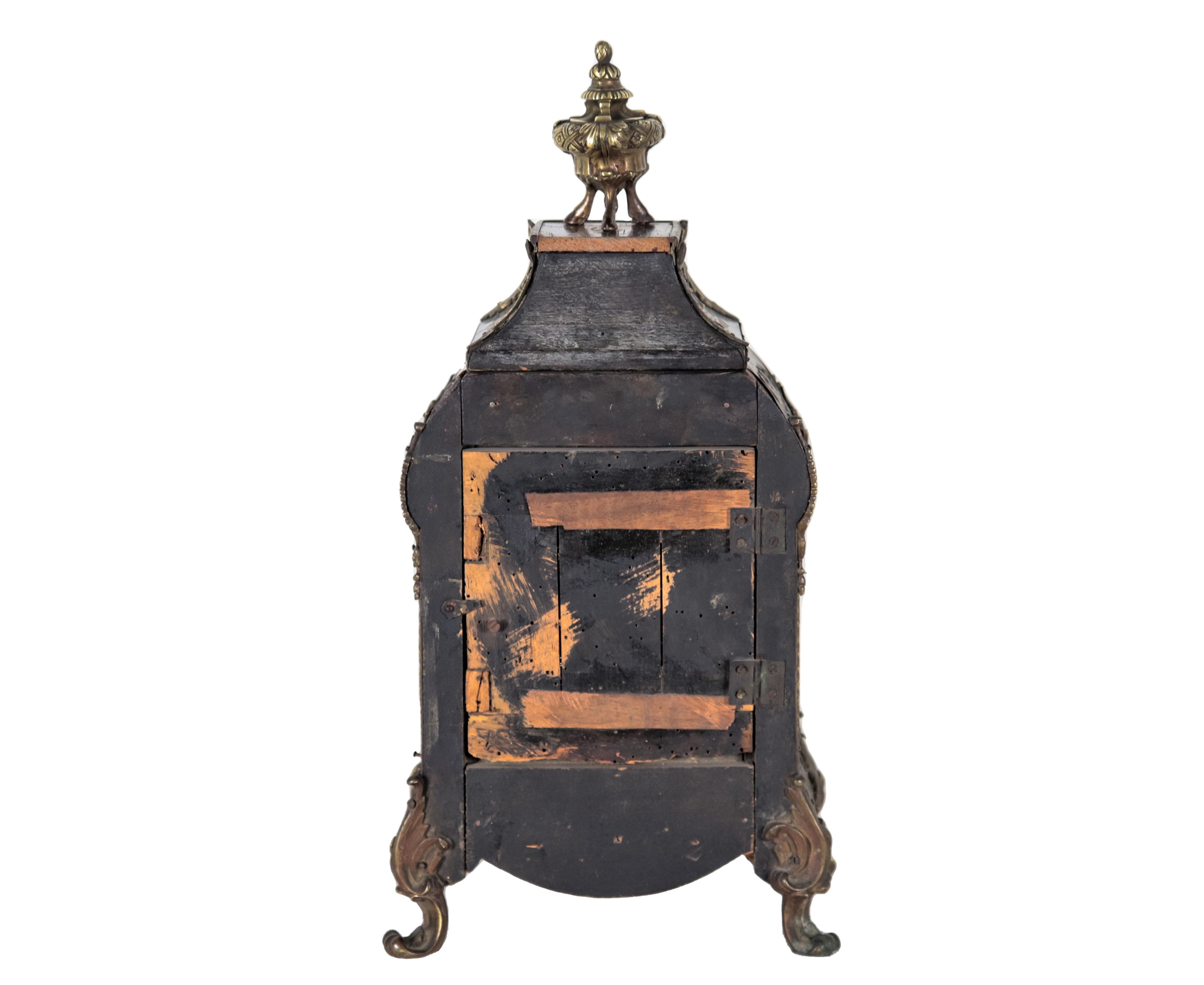 Pendola da tavolo francese Boulle Napoleone III, a finta tartaruga nera con intarsi e fregi in br...