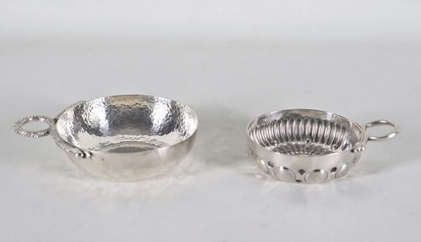 Lotto di due coppette assaggiavino in argento, una messicana e una francese, gr. 225