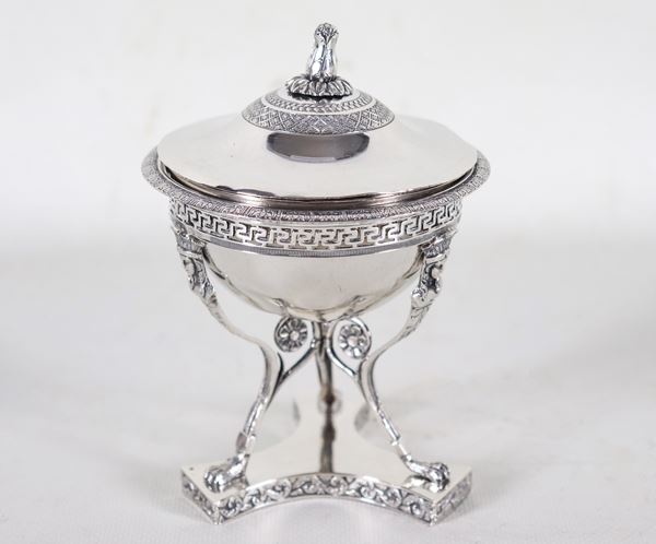 Empire silver tripod-shaped sugar bowl, chiseled and embossed with neoclassical motifs gr. 270