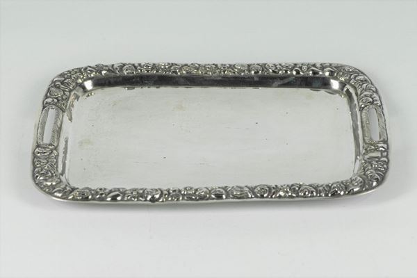 Tray in silver