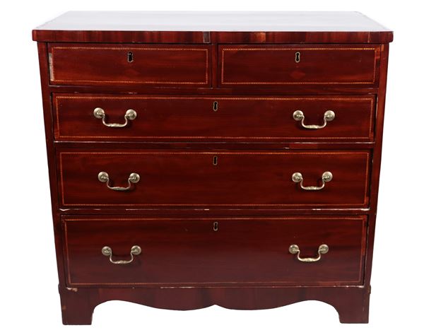 Mahogany chest of drawers with inlaid purfling, two small and three large pulls