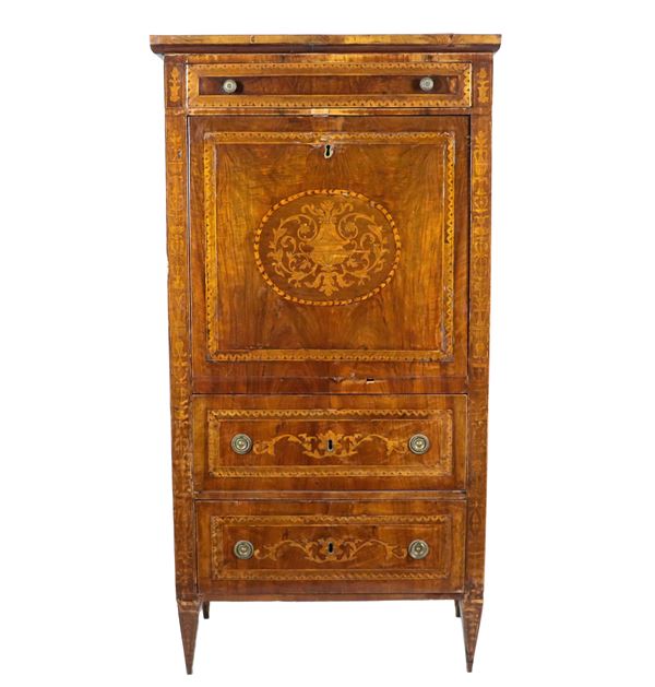 Lombard secretaire of the Louis XVI line in walnut, with inlays with geometric threads, floral intertwining and rosettes with amphorae, an overlying pull-out, central drop-down cabinet forming a writing desk, two underlying pull-outs and four inverted truncated pyramid legs. Defects