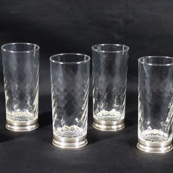 Lot of six tall tumbler glasses in diamond patterned crystal with silver band bases