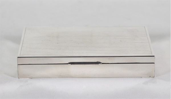 Rectangular cigarette box in silver and wood with engraved lid