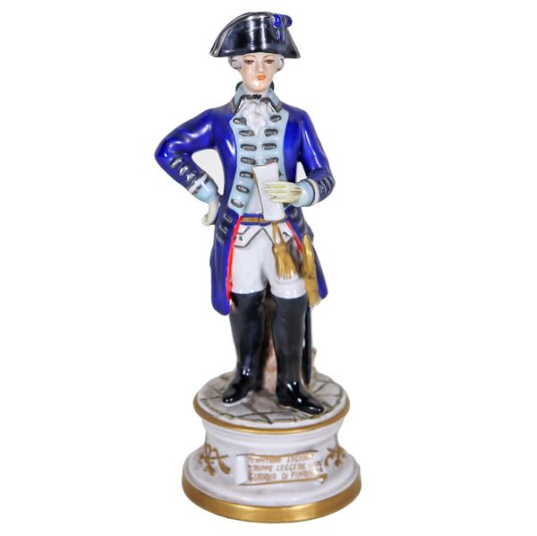 "Bourbon officer", Capodimonte polychrome porcelain figurine