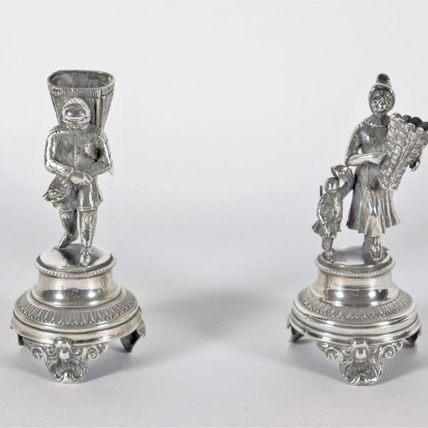 Pair of antique silver figurines "Farmer and peasant", entirely chiseled and embossed, gr. 285