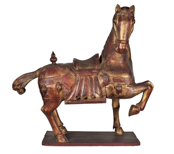 "Horse", large sculpture in polychrome wood, neck defect