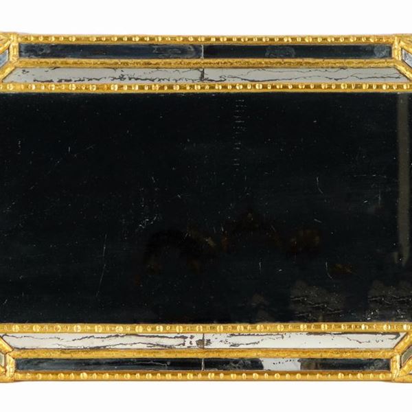 Horizontal mirror in gilded and carved wood with squared frame, mercury mirrors