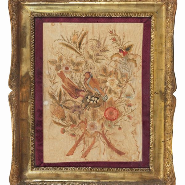 “Fiori con nido e uccellini”, tessuto ricamato su seta