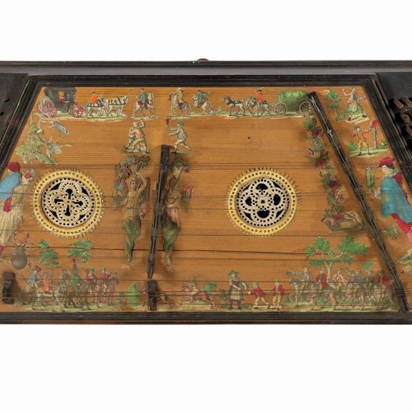 Antica cetra da tavolo decorata con custodia in legno