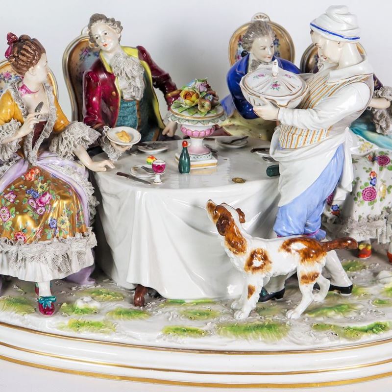 "Il pranzo dei nobili", antico grande gruppo in porcellana Capodimonte
