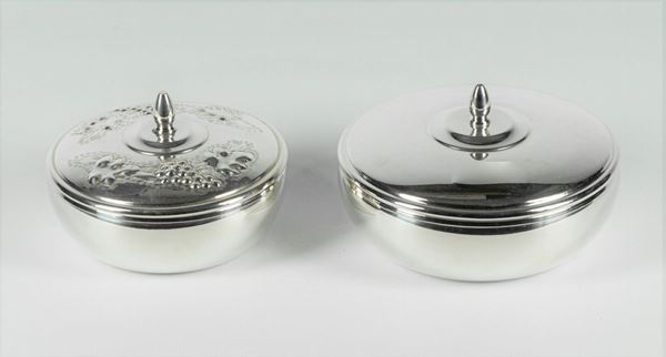 Due Scatole tonde in argento 