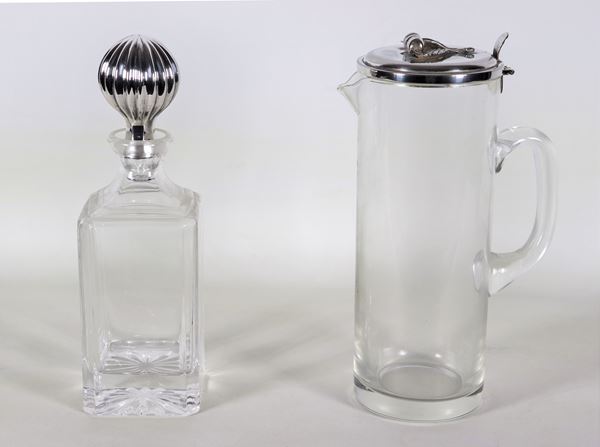Lot in crystal and silvered metal of a liqueur bottle and a carafe