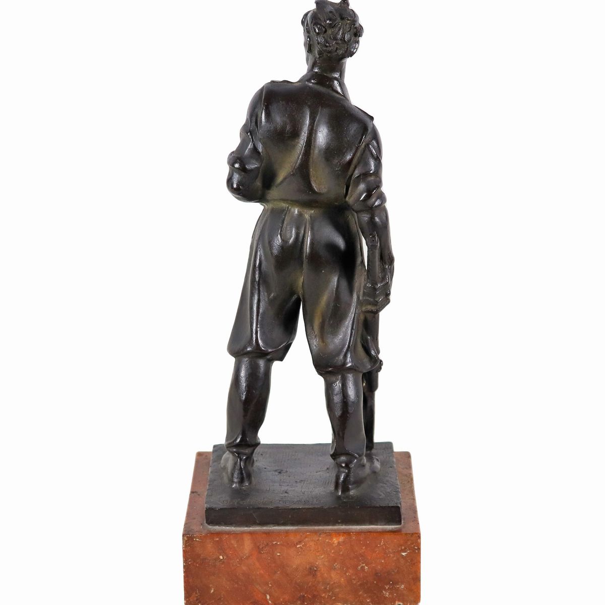 Firmata e datata 1932. "Soldato della Milizia Fascista", scultura in bronzo sorretta da base quad...