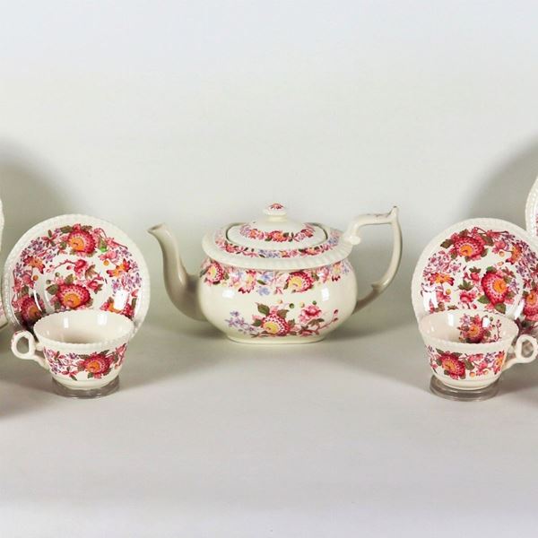 Servizio da tè e dolce inglese in porcellana Spode, con decorazioni policrome a motivi di intrecci floreali (13 pz)