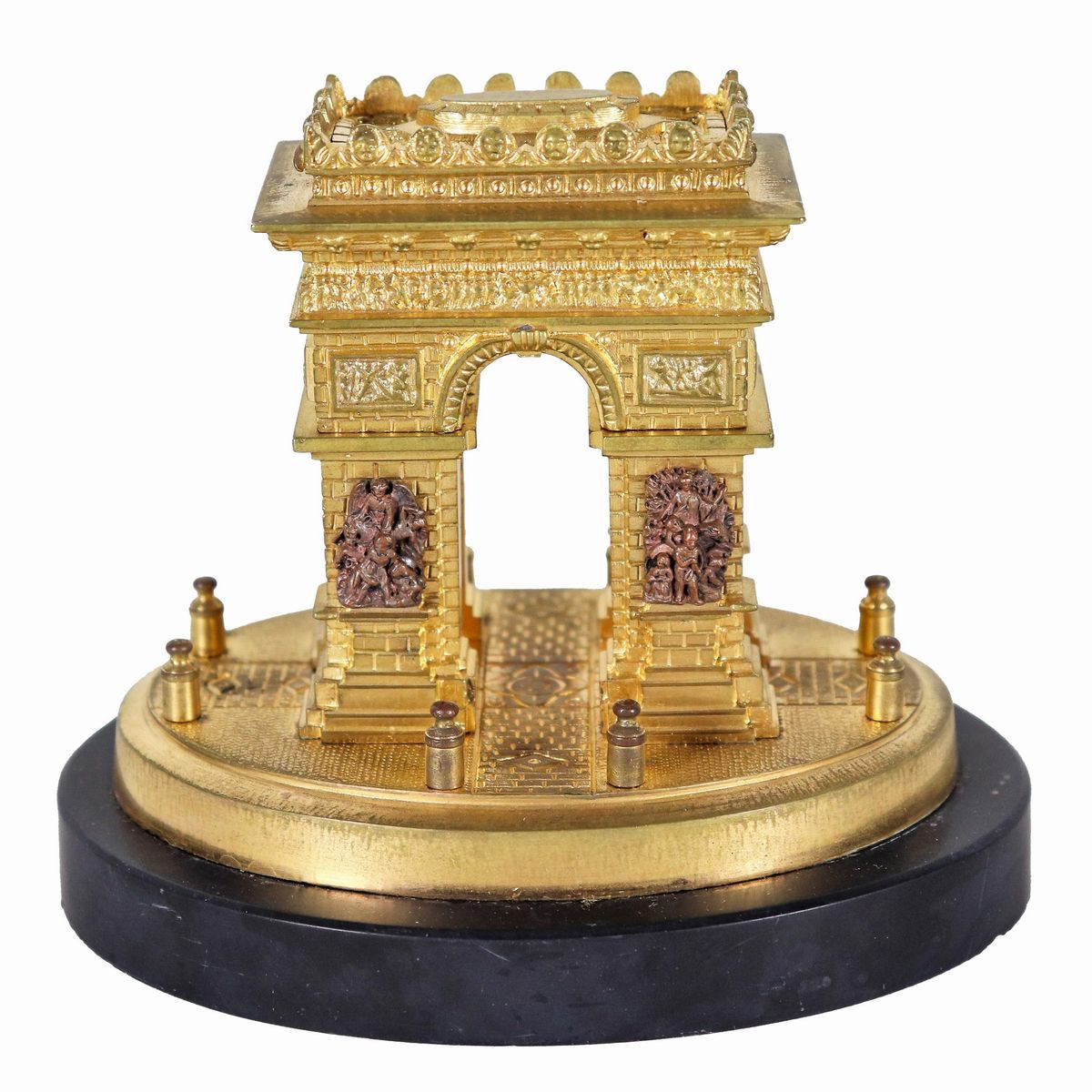 "L'Arco di trionfo a Parigi", antica piccola scultura francese in bronzo dorato, sbalzato e cesel...