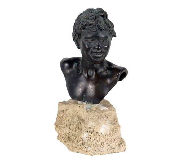 Vincenzo Gemito - Signed. "Scugnizzo", small bronze bust supported by a stone base