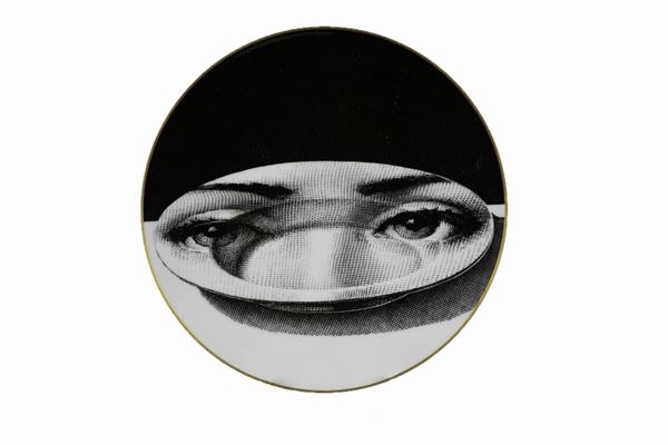 Plate &quot;Woman&#39;s face&quot;, Fornasetti design