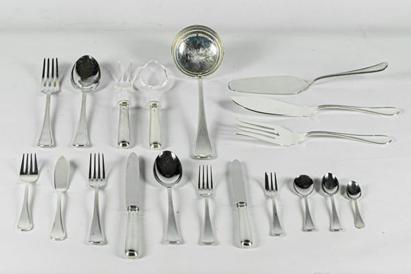 Silver cutlery set