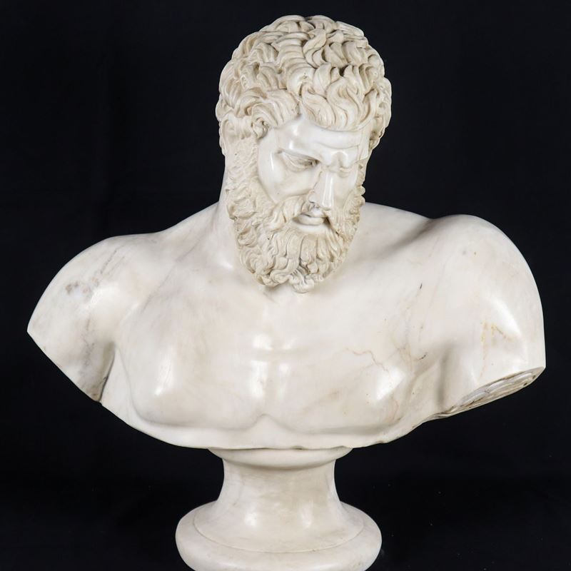 "Ercole", busto in marmo bianco