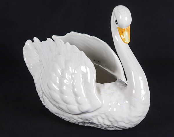 Scultura di cigno in ceramica bianca di Bassano, Anni '50