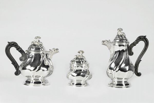 Servizio da t&#232; e caff&#232; in argento  (XX Secolo)  - Asta Fine Art da Eredità di Prestigioso Villino Nobiliare Romano e Collezioni Private - Gelardini Aste Casa d'Aste Roma
