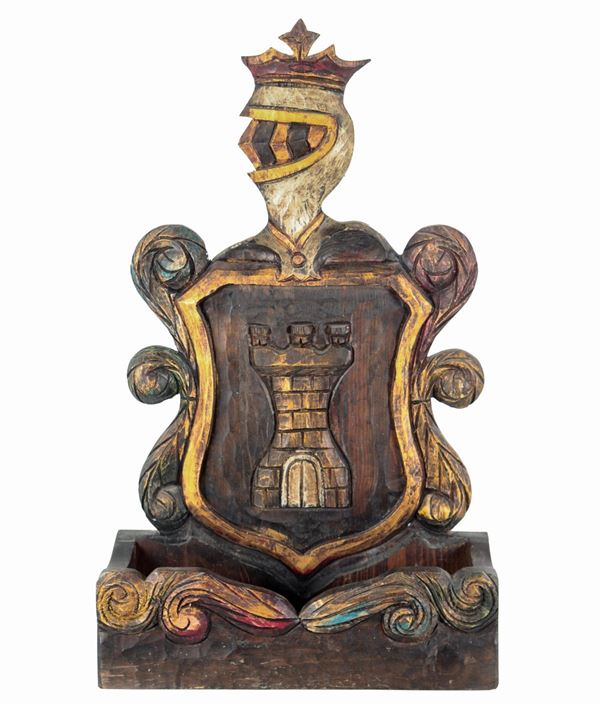 Coat of arms in the shape of a shield in gilded and silvered wood, base in the shape of a card holder