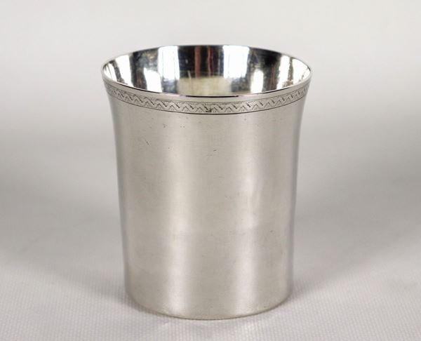 Ancient Neapolitan silver glass with chiselled edge. Stamps Naples First Quarter 19th Century, gr. 125