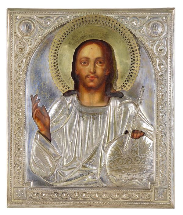 "Cristo Pantocrator", icona dipinta su tavola con rizza in argento sbalzato e cesellato. Bolli Russia Seconda Metà XIX Secolo