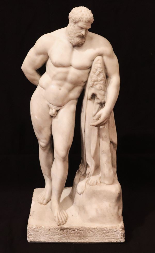 "Hercules", marble sculpture. Deficiencies in one hand. Early 20th century manufacturing
