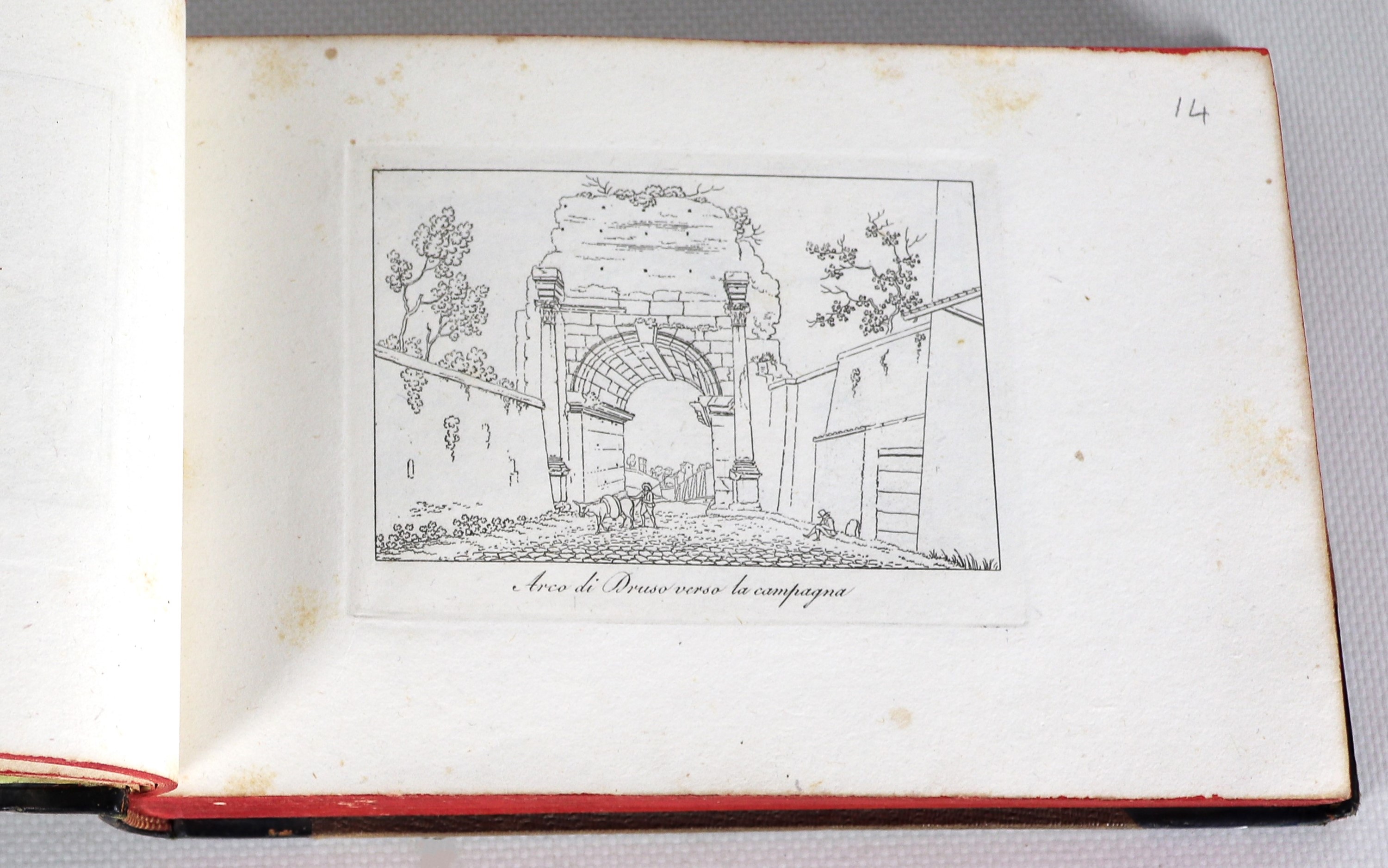 "Degli Edifici Antichi e Moderni di Roma - 1817", piccolo album di 117 piccole incisioni, rilegat...
