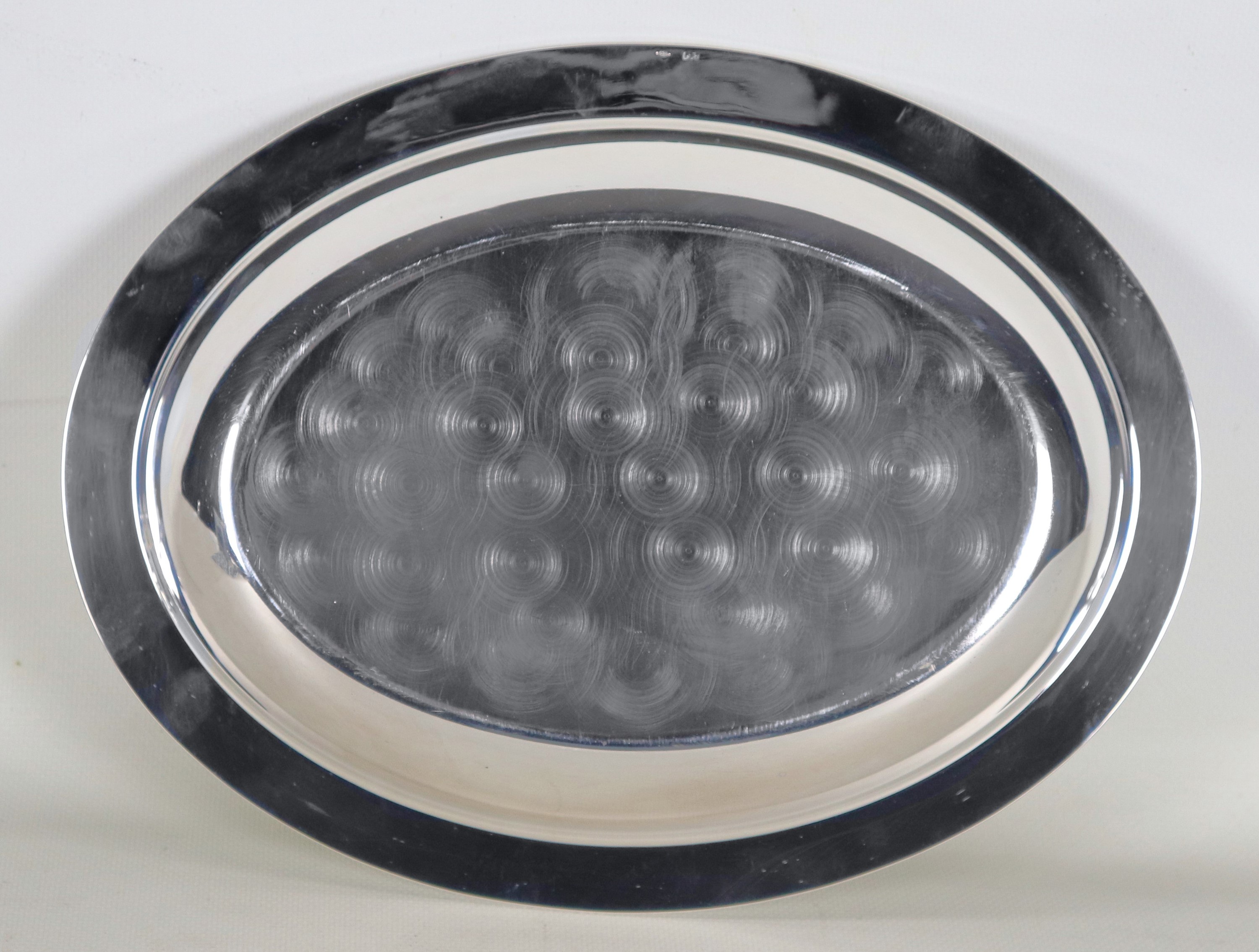 Legumiera ovale in argento, con monogramma inciso, gr. 1130