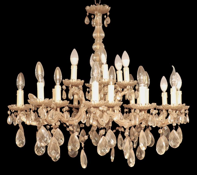 Lampadario in cristallo con prismi e gocce, 24 luci