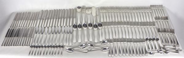 Servizio di posate in argento (186 pz), gr. 8490