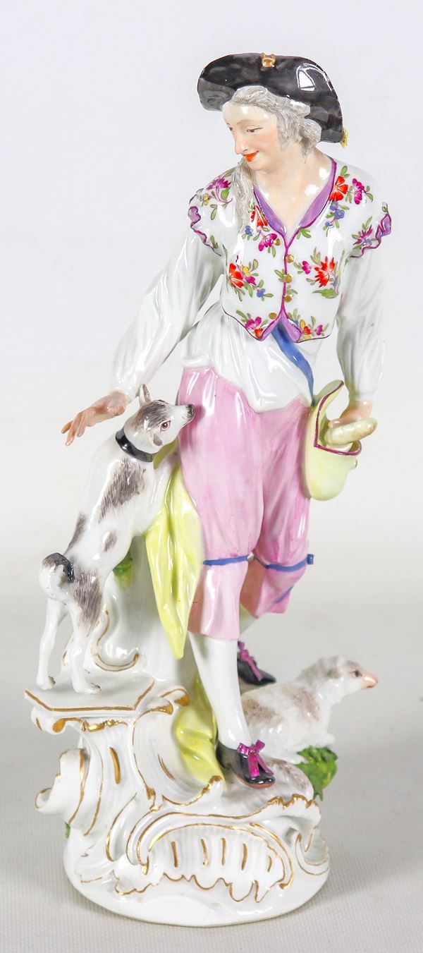 "Gentleman with dog", ancient polychrome porcelain sculpture from Meissen, Period 1750-1760