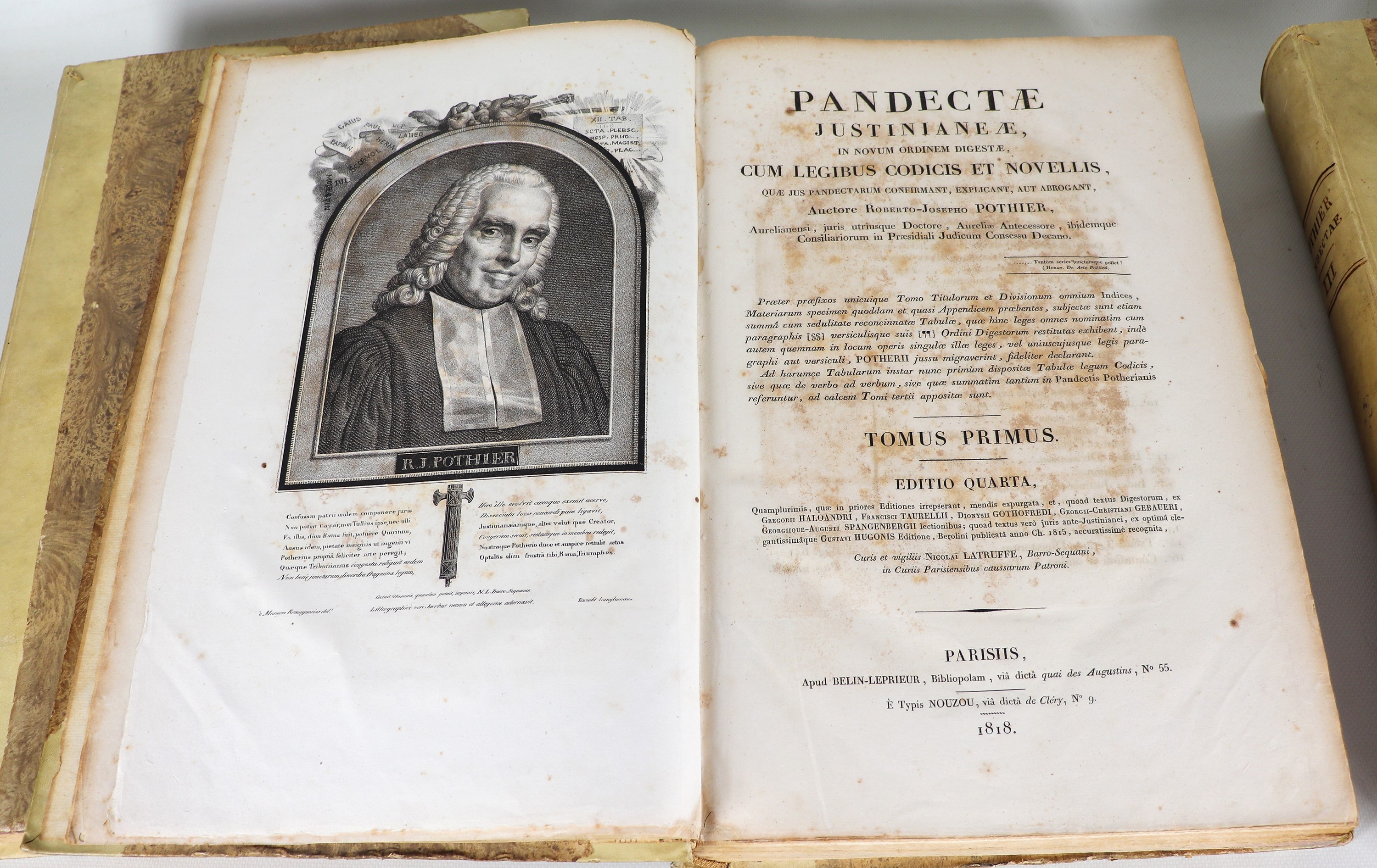 Robert Joseph Pothier. "Pandectae Justinianeae in novum ordinem digestae", opera in tre volumi, I...