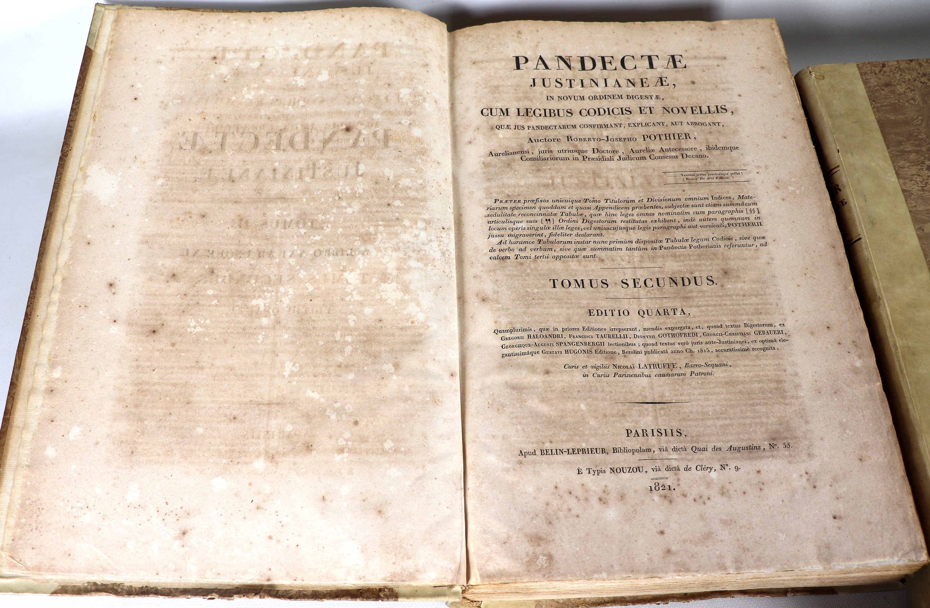 Robert Joseph Pothier. "Pandectae Justinianeae in novum ordinem digestae", opera in tre volumi, I...