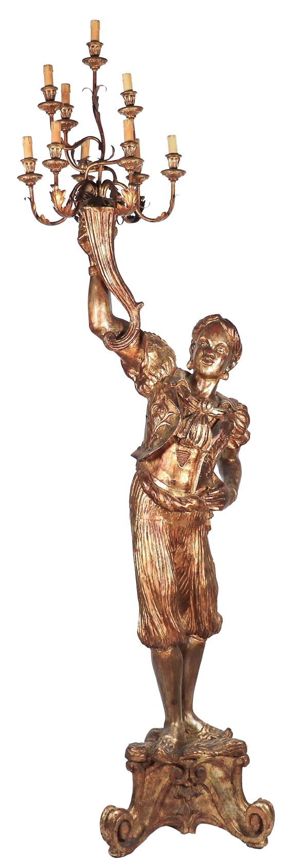 Moretto veneziano in legno dorato, argentato e intagliato, con cornucopia terminante a candelabro con dieci fiamme. Riduzione a luce elettrica