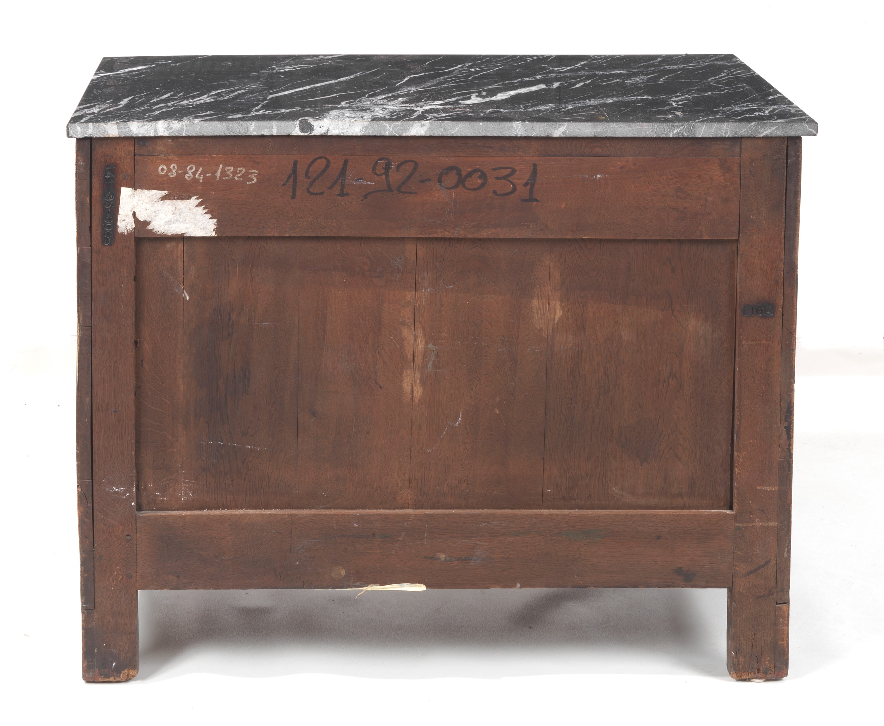 Antico piccolo comò francese Epoca Impero in mogano e piuma di mogano, con fregi e guarnizioni in...