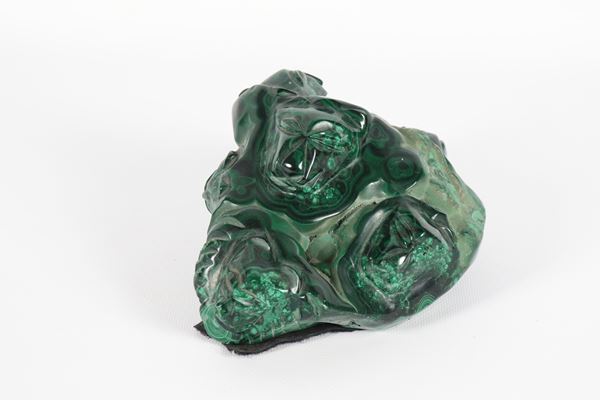 &quot;Tiger Head&quot;, small oriental sculpture in malachite hard stone