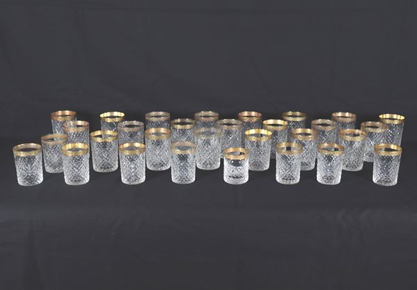 Lot of 30 glasses in glass with golden edges of various sizes, defects in the gilding