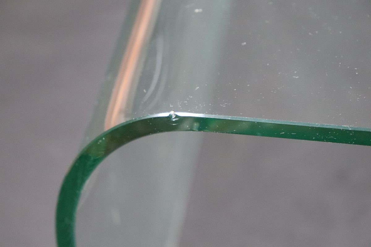 Tavolo da salotto in vetro curvato a ponte, marcato FIAM ITALY - Pesaro su disegno del designer V...