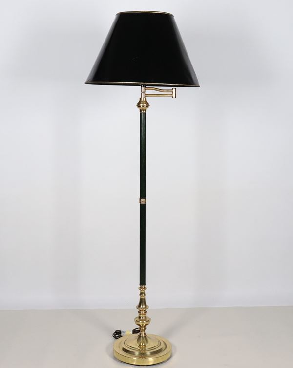 French floor lamp in gold-plated and black lacquered brass with adjustable light, black lacquered lampshade