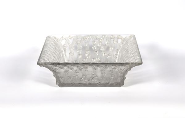 Square crystal centrepiece worked in relief, small chip on one corner of the upper edge