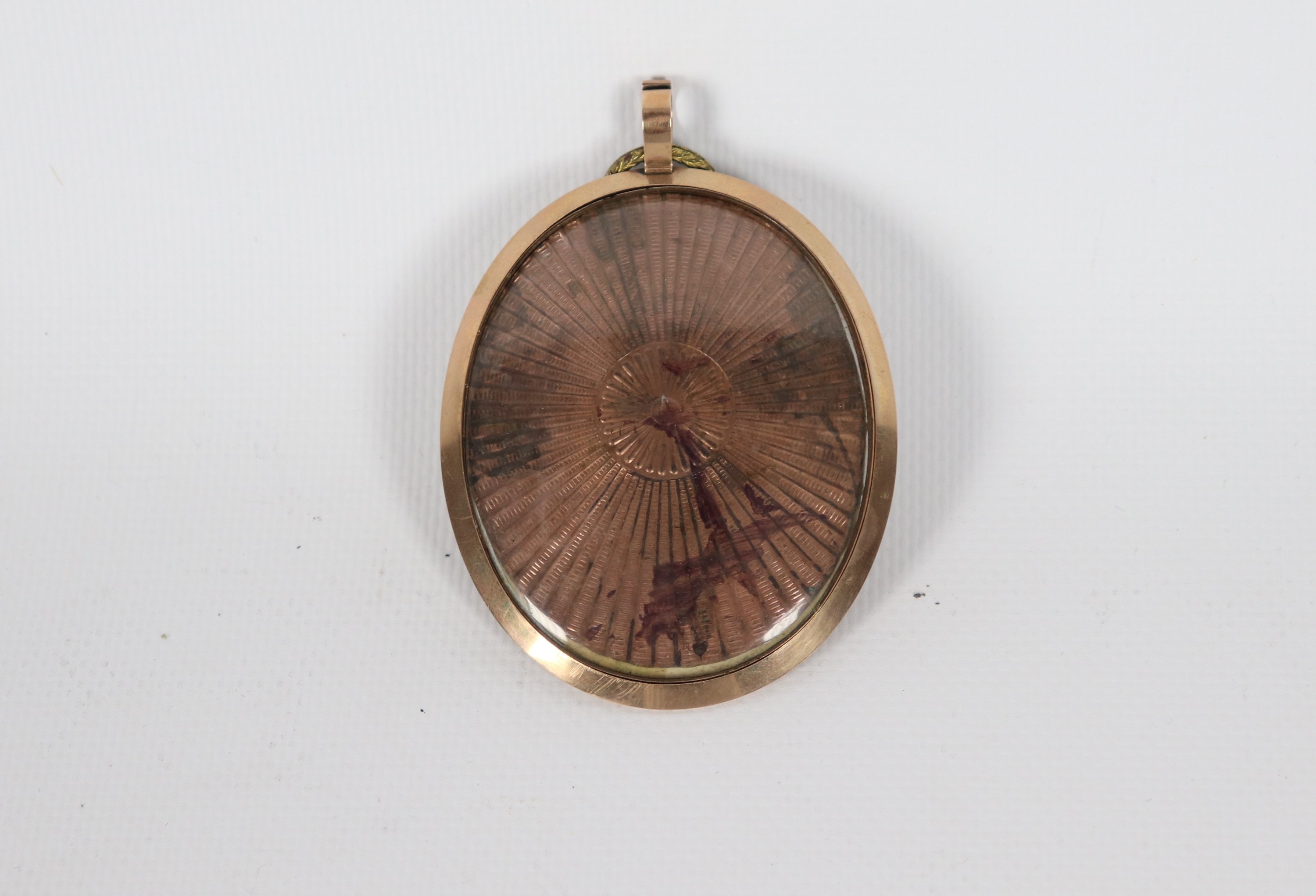 "Ritratto di nobiluomo", antica miniatura ovale dipinta in cornicetta dorata